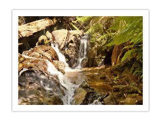 Olinda Falls product photo Internal 1 DETAILS